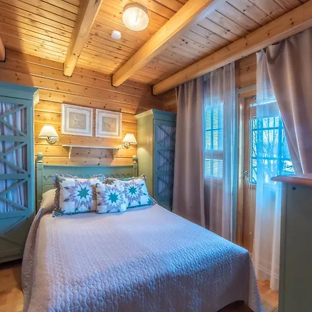 홀리데이파크 Village Tahko-tours 5*